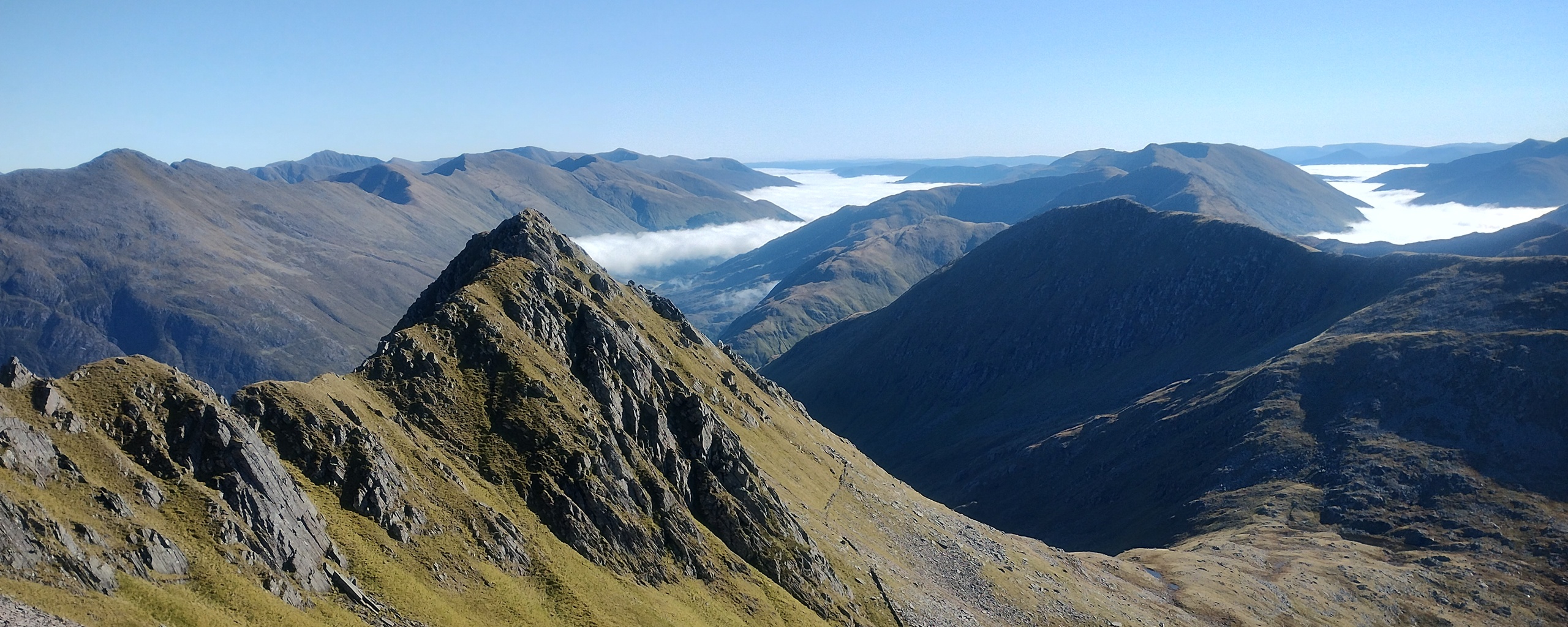 Photo of the view down into Glen Shiel take by a Forcan Ridge Guide.